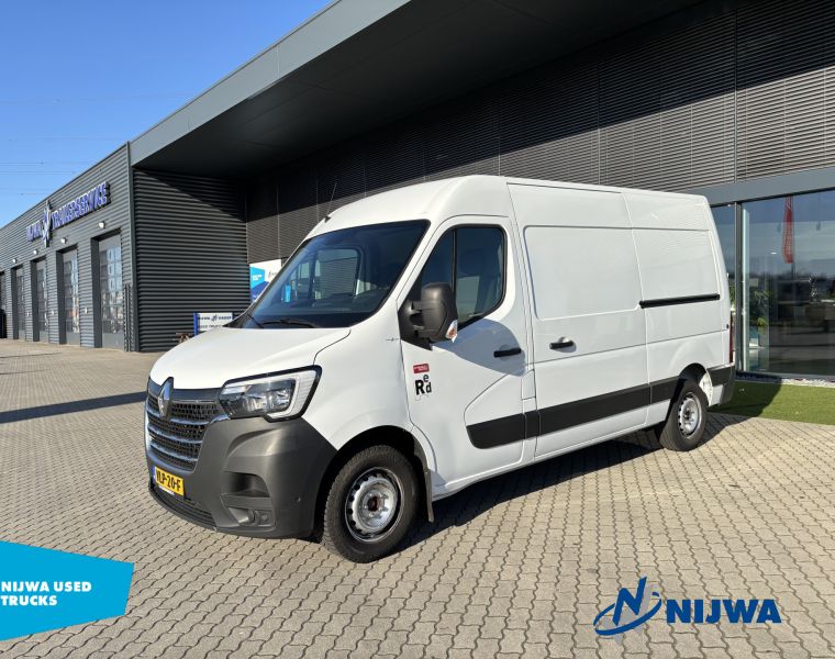 RenaultMaster T35 150 L2H2  Navigatie + Dubbele schuifdeur