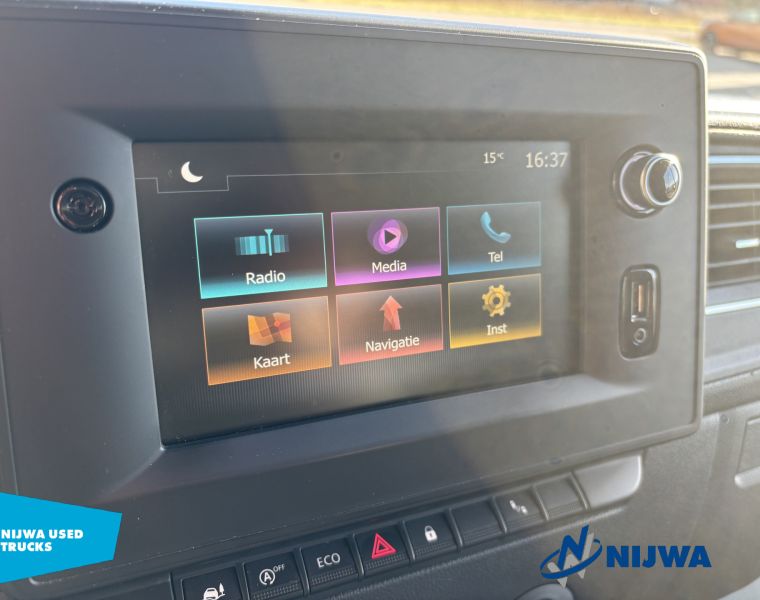 RenaultMaster T35 150 L2H2  Navigatie + Dubbele schuifdeur