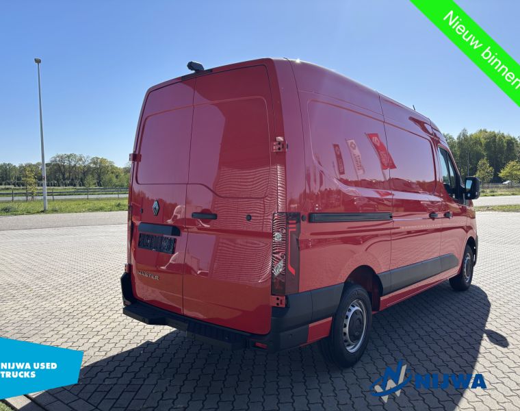 RenaultMaster 130 L2H2 Carplay + Betimmering