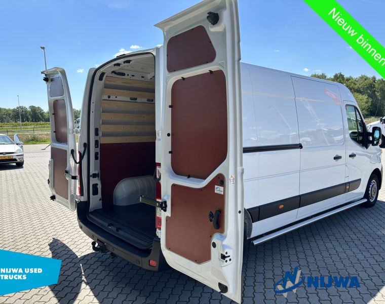 RenaultMaster 135 L3H2 Parkeersensoren + Trekhaak