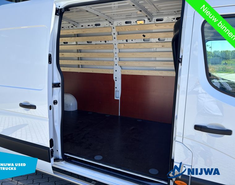 RenaultMaster 135 L3H2 Parkeersensoren + Trekhaak
