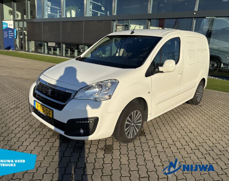 PeugeotPartner Navigatie + Parkeersensoren