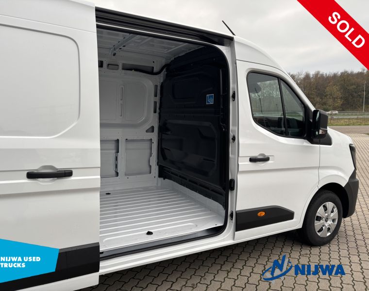 RenaultMaster 170 L3H2 Carplay + Parkeersensoren