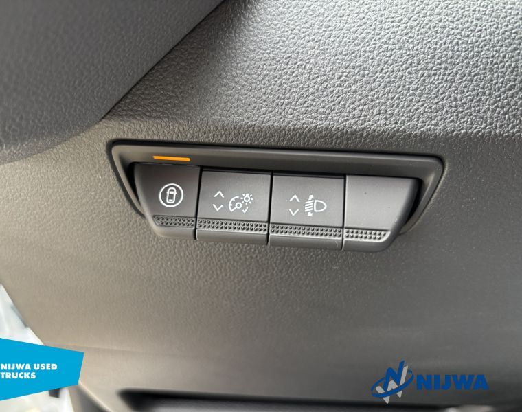 RenaultMaster T35 130 L3H2 Parkeersensoren + Carplay