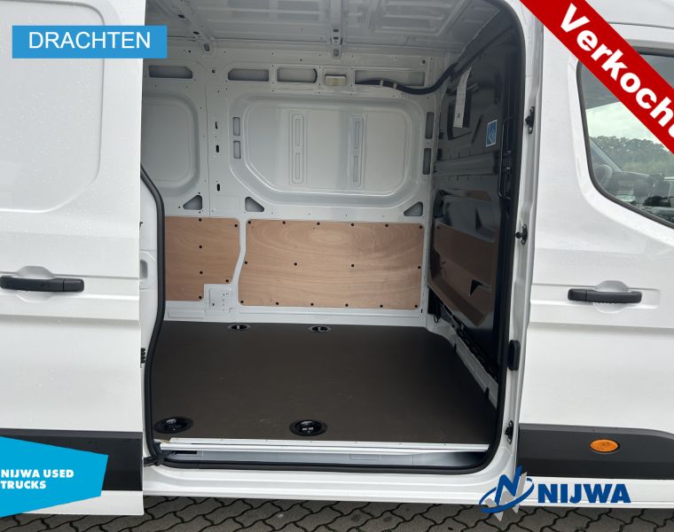 RenaultMaster T35 130 L3H2 Parkeersensoren + Carplay