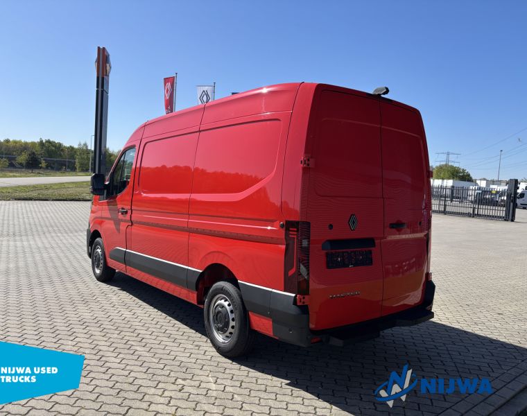 RenaultMaster 130 L2H2 Carplay + Betimmering
