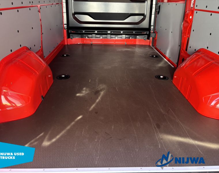RenaultMaster 130 L2H2 Carplay + Betimmering