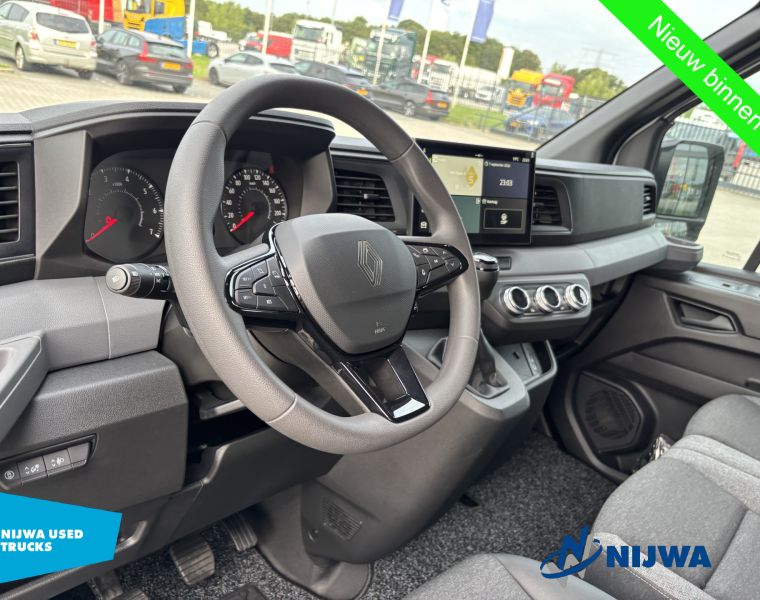 RenaultMaster L3H2 Trekhaak + Carplay