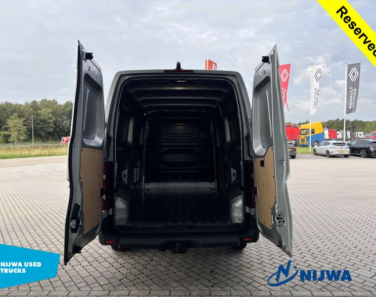 RenaultMaster 150 L3H2 Trekhaak + Carplay