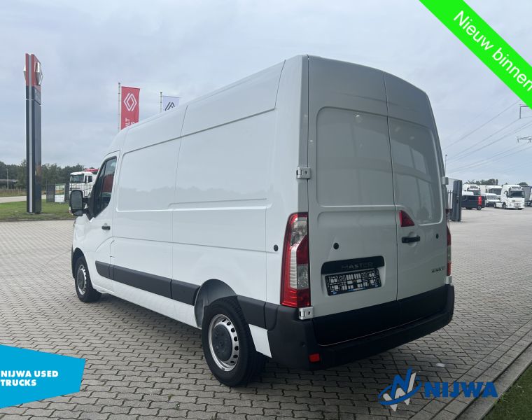 RenaultMaster T35 135 L2H2 Recent service + Carplay
