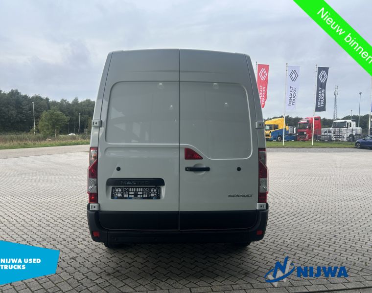 RenaultMaster T35 135 L2H2 Recent service + Carplay
