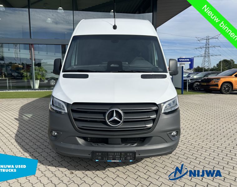 Mercedes-BenzSprinter