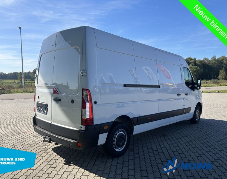 RenaultMaster T35 150 L3H2 Trekhaak + Winterbanden