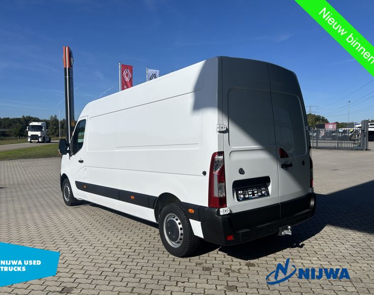 RenaultMaster T35 150 L3H2 Trekhaak + Winterbanden