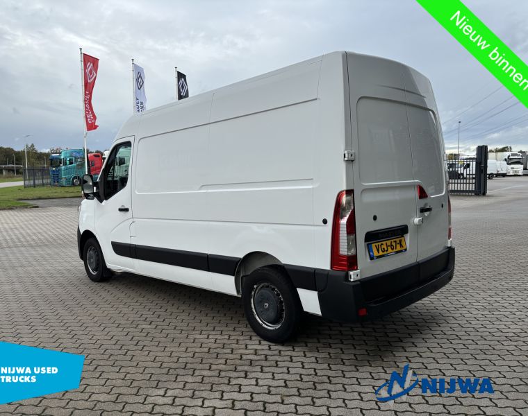 RenaultMaster T35 150 L2H2 Automaat + Navigatie
