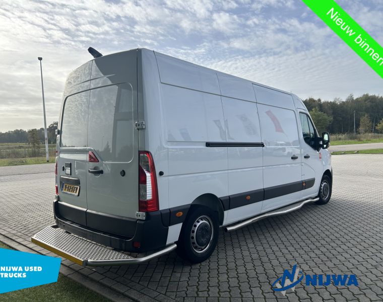 RenaultMaster T35 135 L3H2 Navigatie + PostNL inrichting