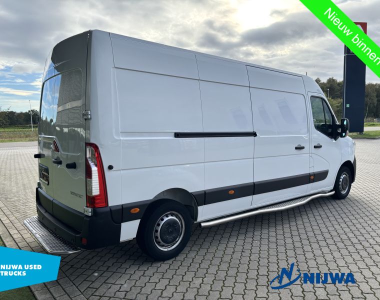 RenaultMaster 135 L3H2 Parkeersensoren + PostNL inrichting