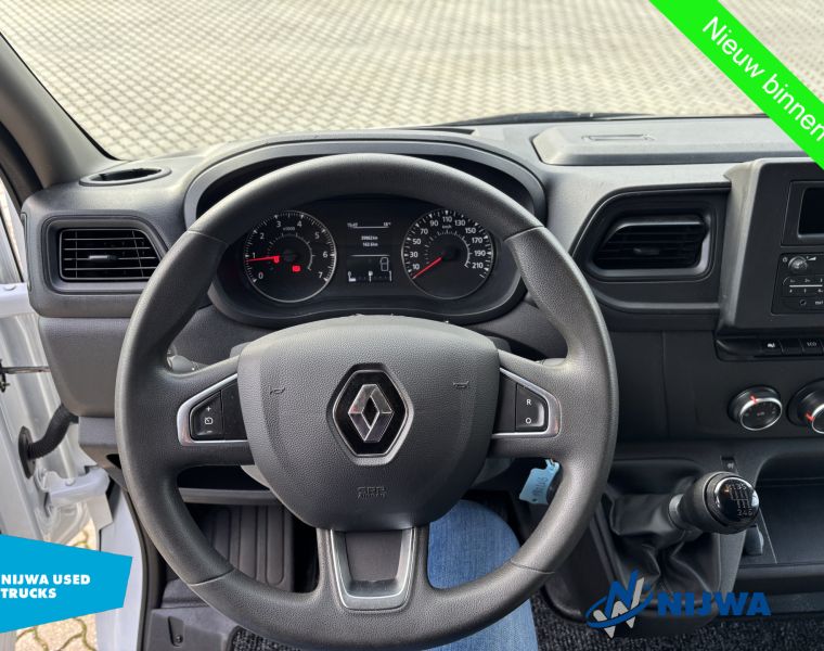 RenaultMaster 135 L3H2 Parkeersensoren + PostNL inrichting