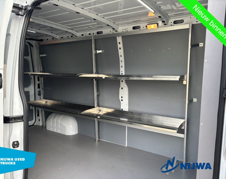 RenaultMaster 135 L3H2 Parkeersensoren + PostNL inrichting
